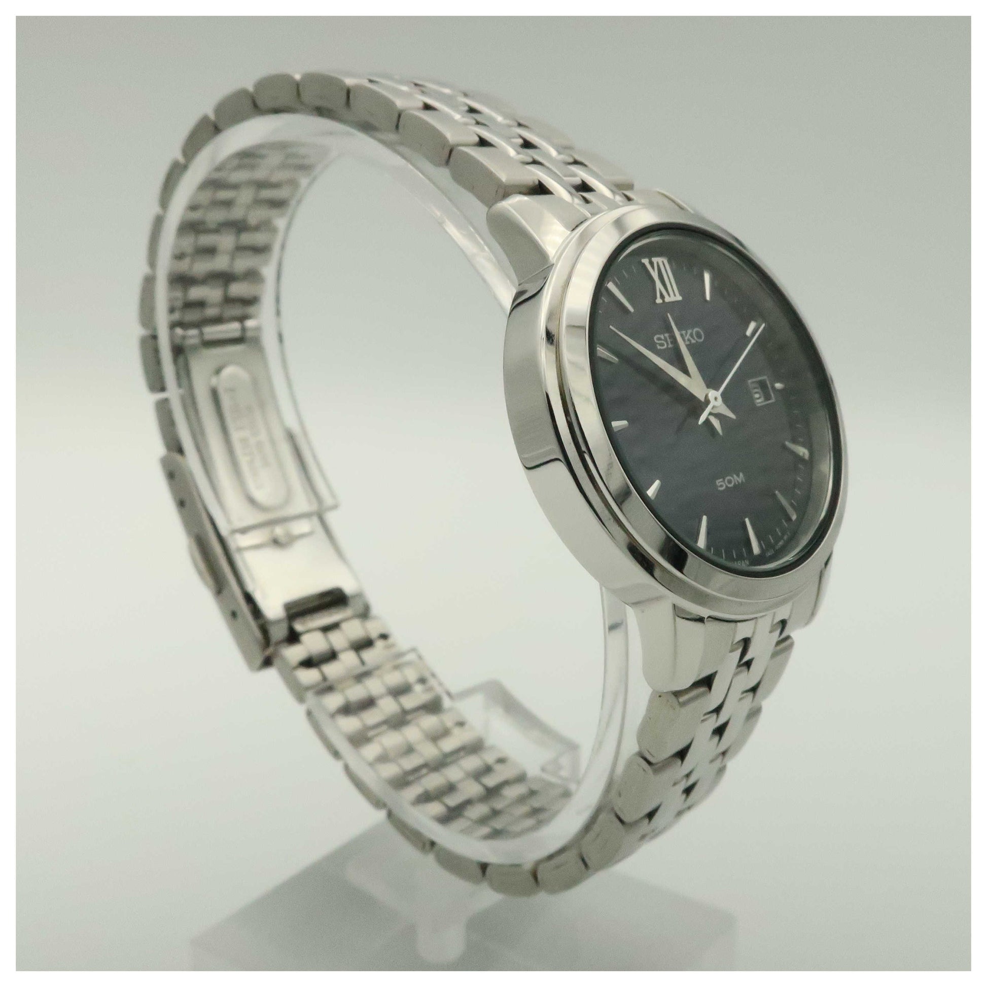 Seiko Bracelet Women's Japanese Quartz (Battery-Powered) Watch SUR819-PO - Image #3