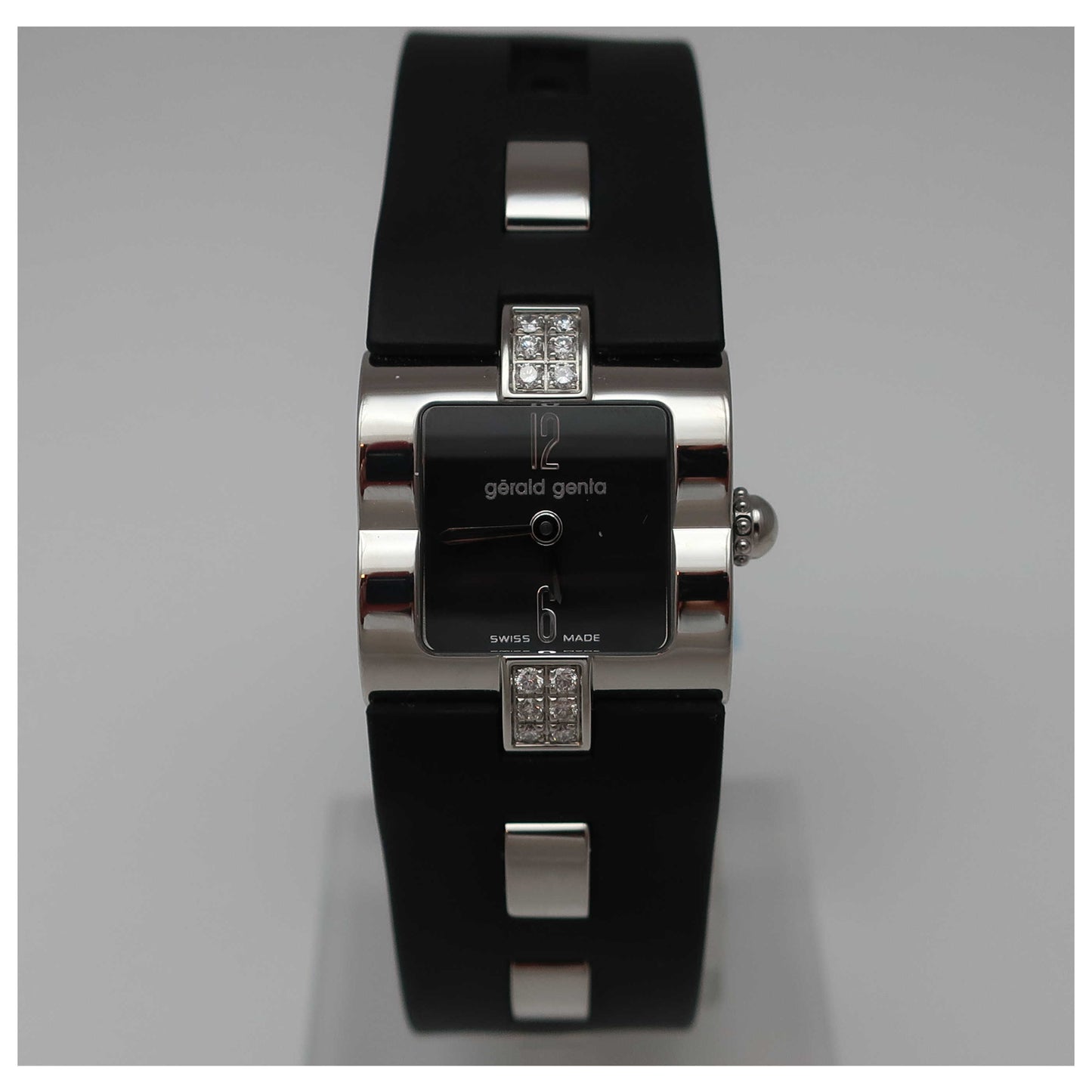 Front view of Gerald Genta Vanity Women's Swiss Quartz (Battery-Powered) Watch SVNB10204CABDS11-SDB