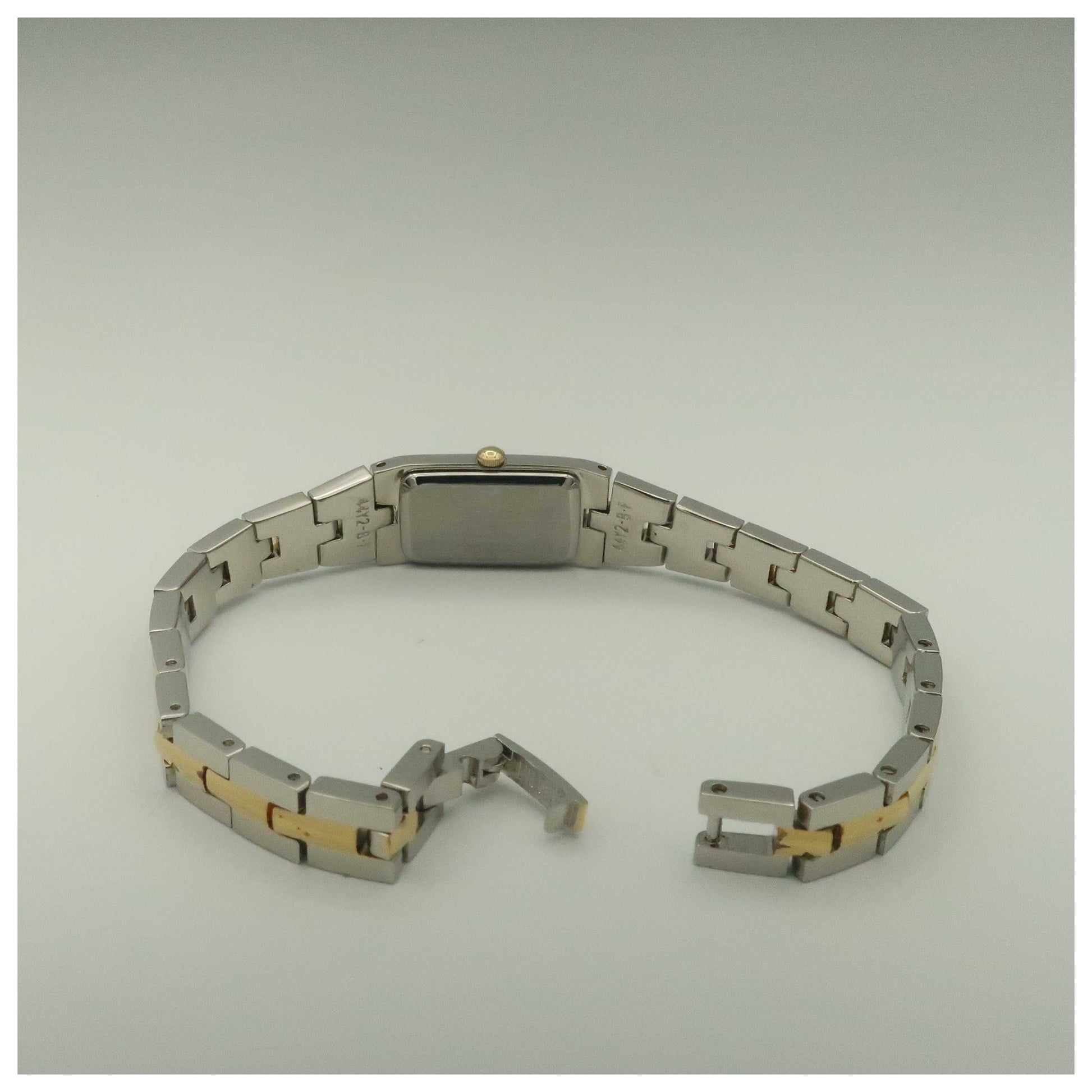 Seiko Bracelet Women's Japanese Quartz (Battery-Powered) Watch SZZC42-PO - Image #7