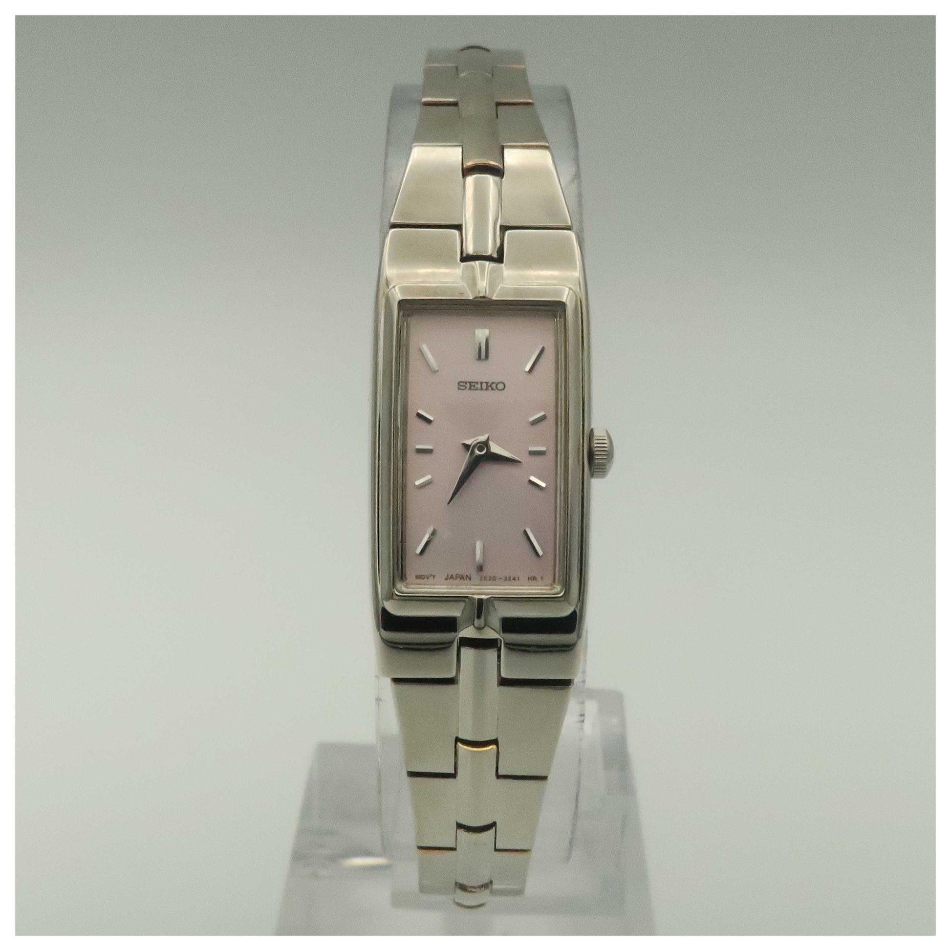 Front view of Seiko Dress Women's Japanese Quartz (Battery-Powered) Watch SZZC45-SDV