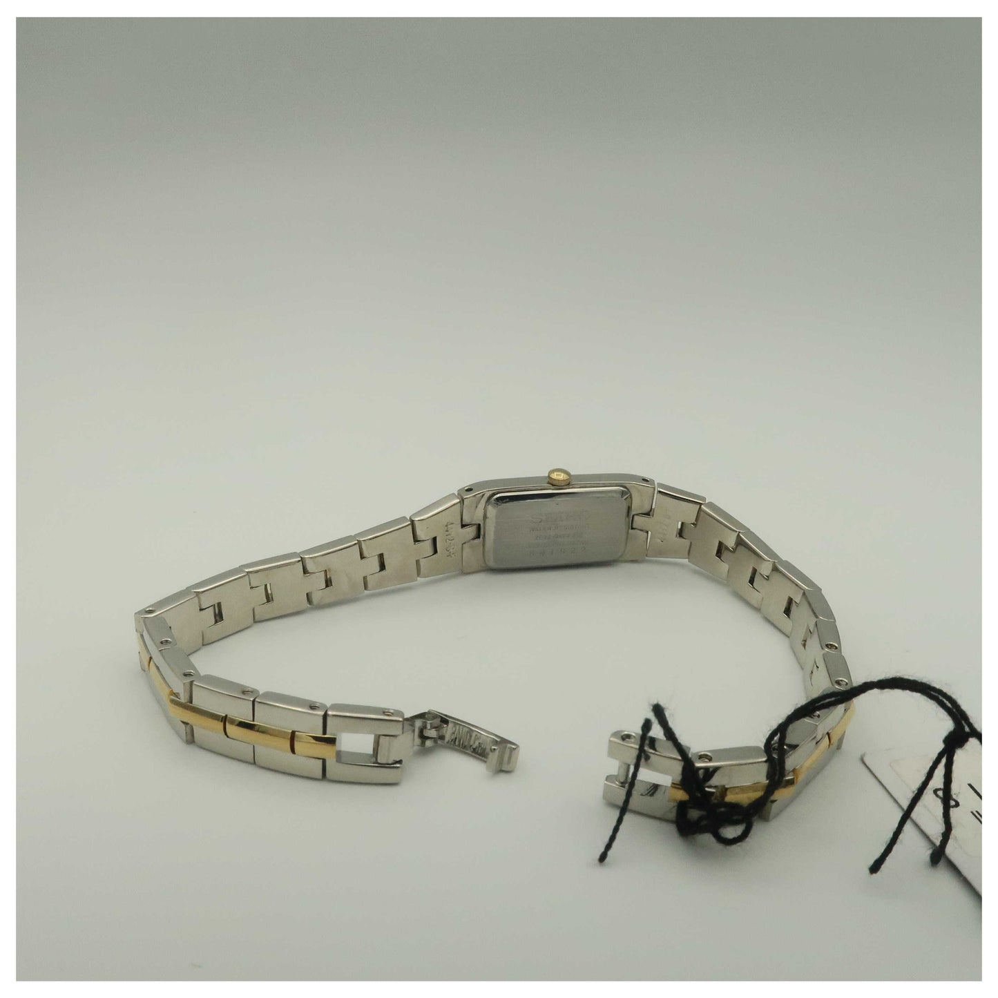 Seiko Bracelet Women's Japanese Quartz (Battery-Powered) Watch SZZC46-PO - Image #7