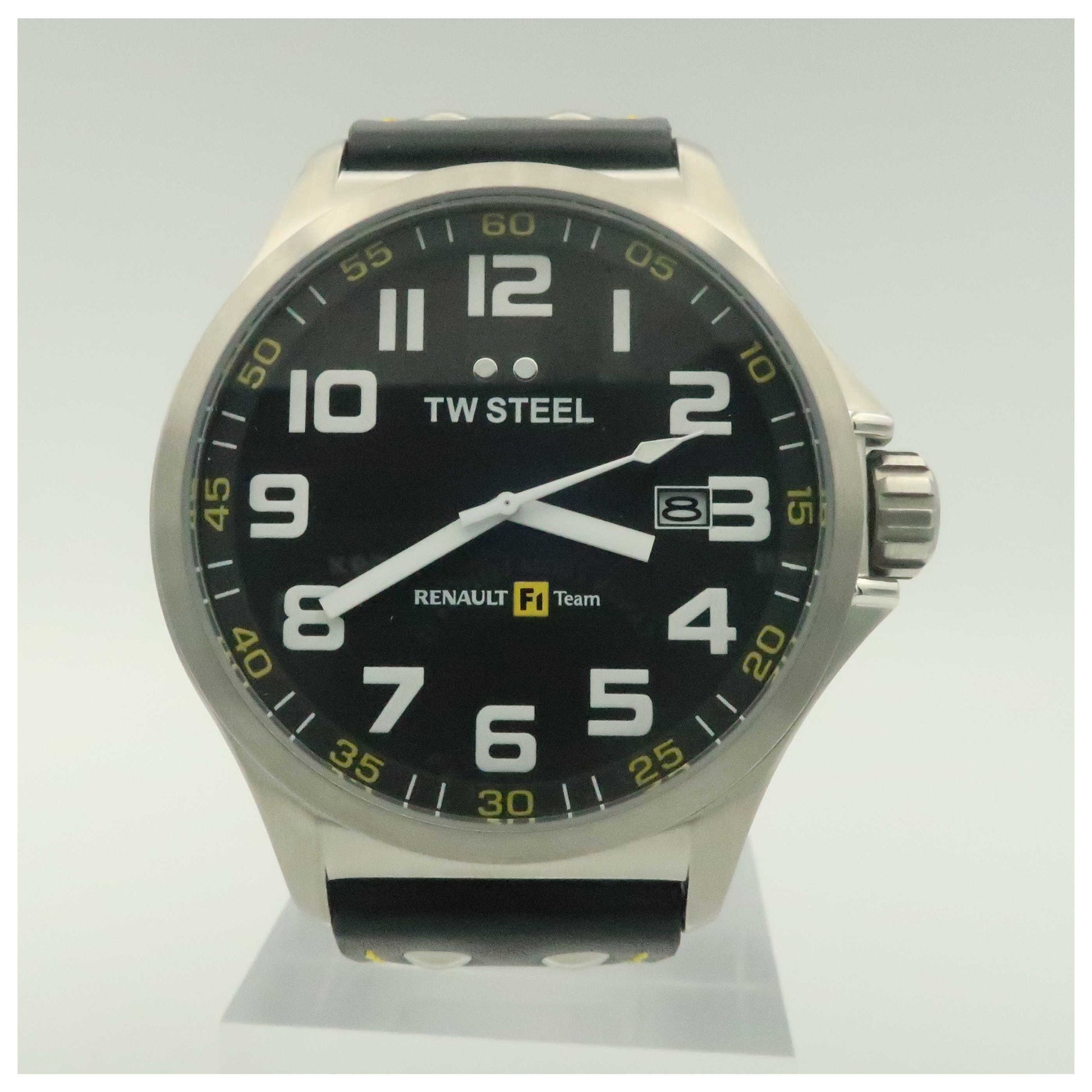 Front view of TW Steel Renault F1 Team Pilot Men's Quartz Watch TW671-SD