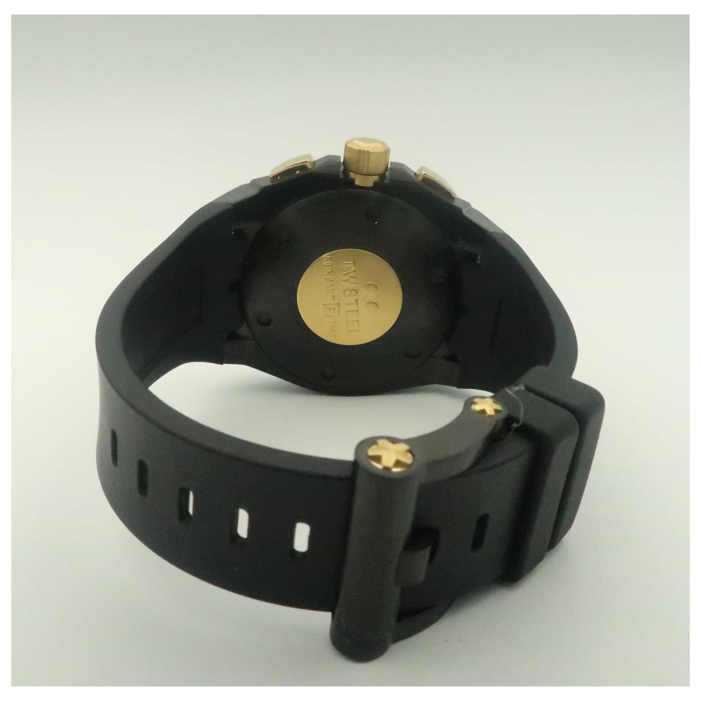 TW Steel Renault F1 Team Pilot Men's Quartz Watch TW682-PO - Image #2