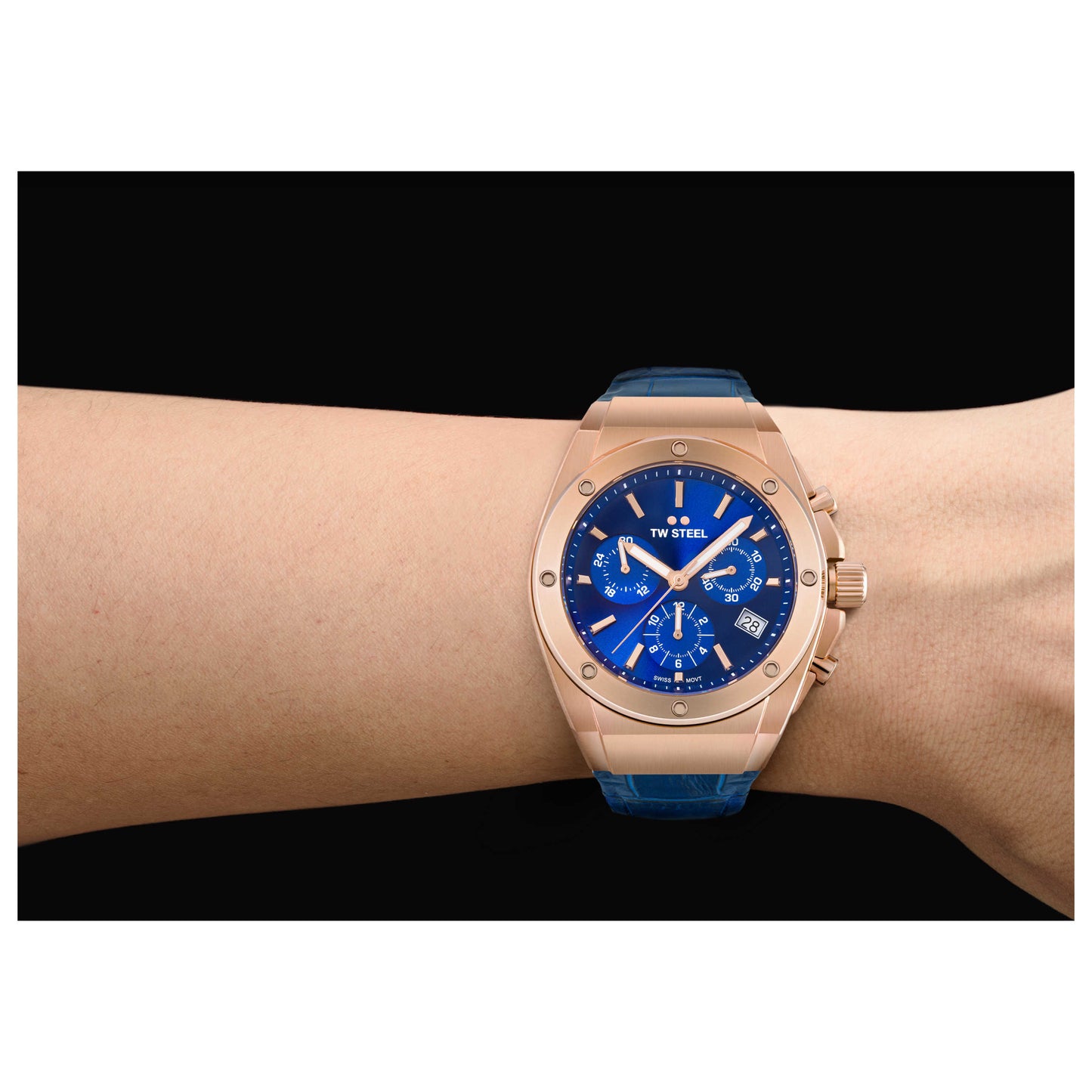 Right view of TW Steel CEO Tech Men's Quartz Watch TWS-CE4036