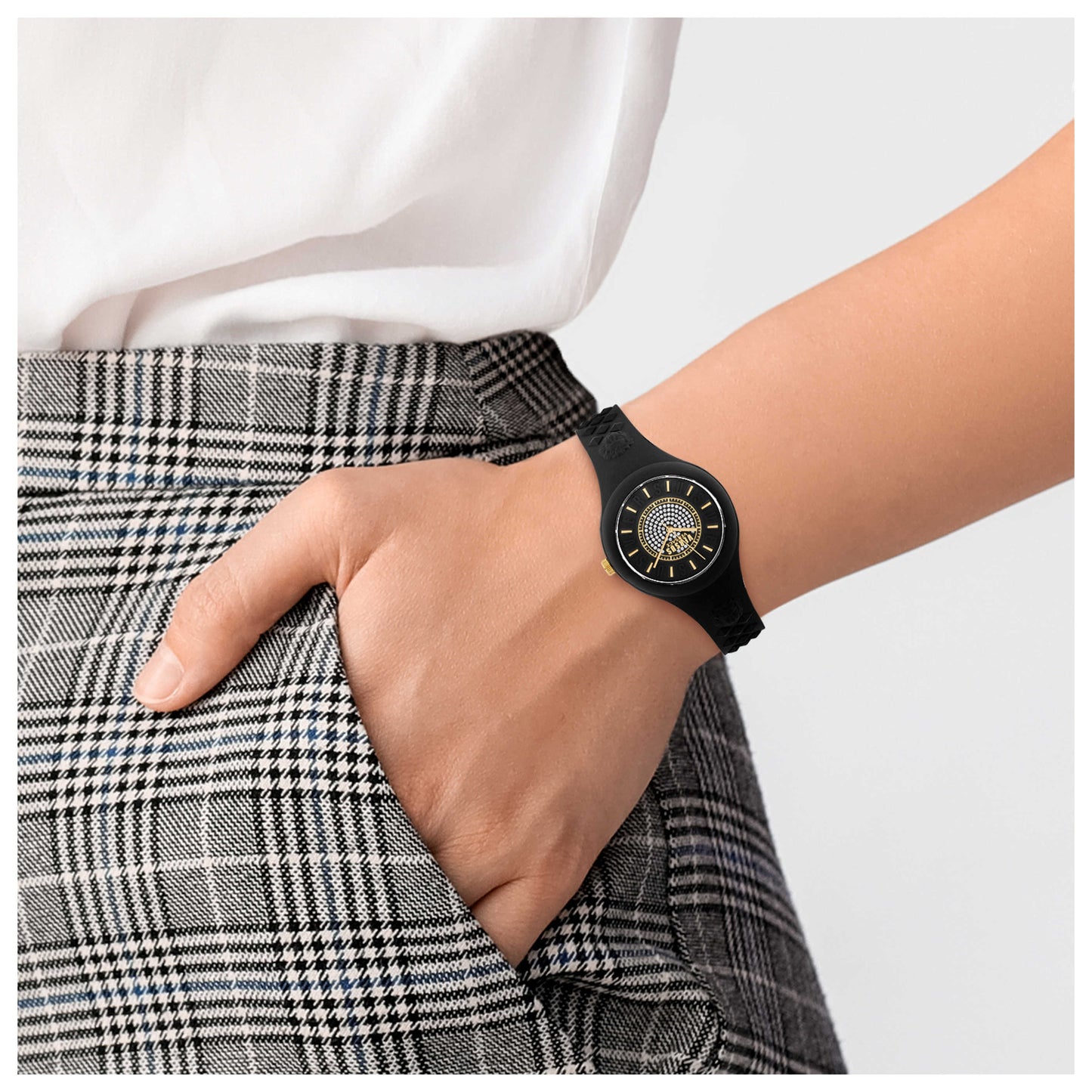 Versus Versace Fire Island Crystal Women's Quartz Watch VSPOQ1N21 - Image #5