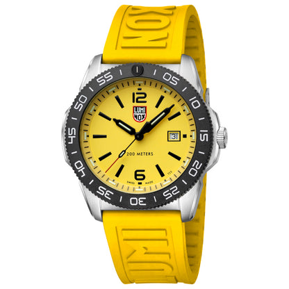 Front view of Luminox Pacific Diver Men's Quartz Watch XS.3125