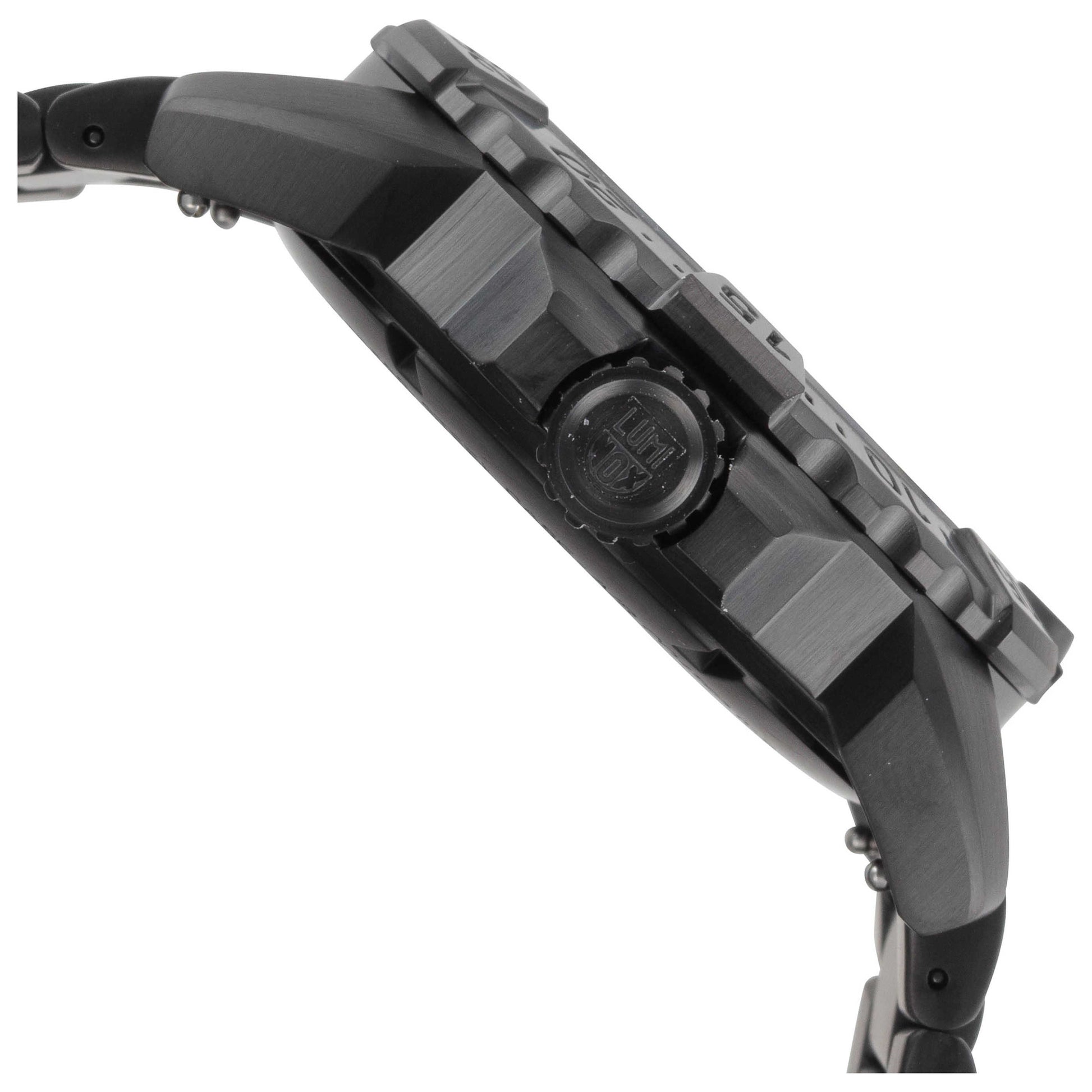 Right view of Luminox Navy Seal Men's Quartz Watch XS.3252.BO.L