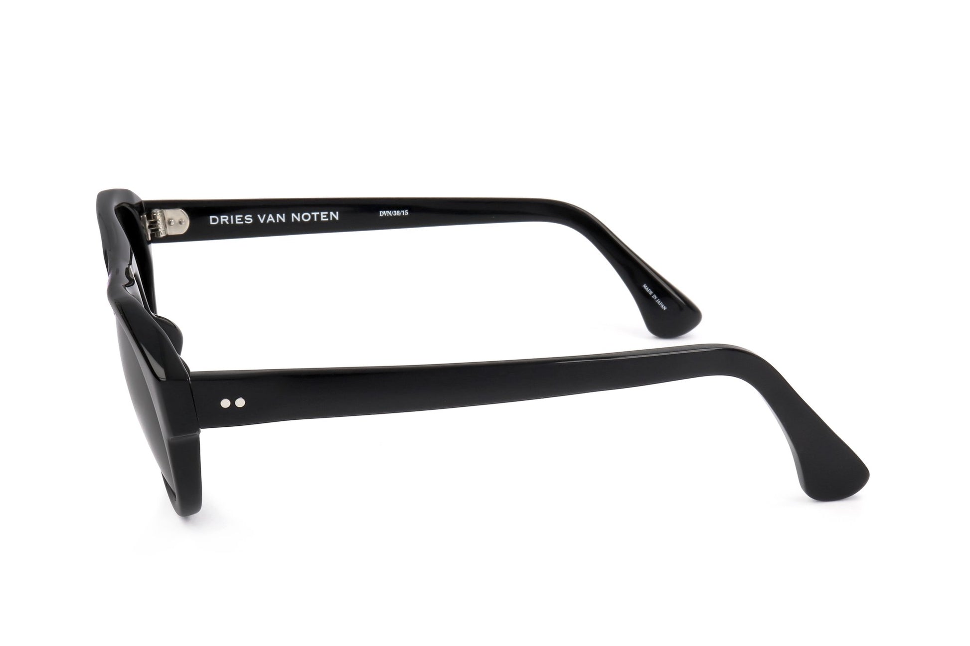 BLACK variant third image