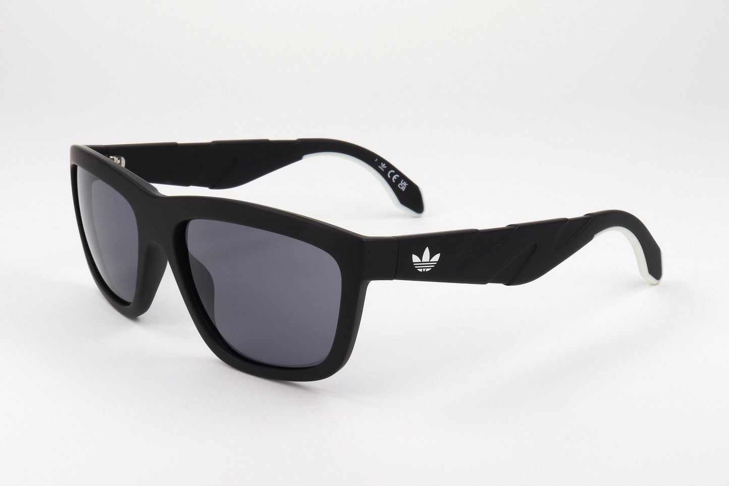 BLACK variant second image