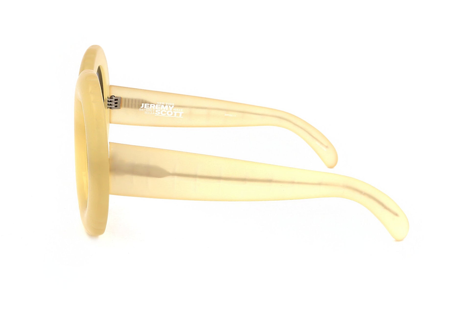 YELLOW variant third image