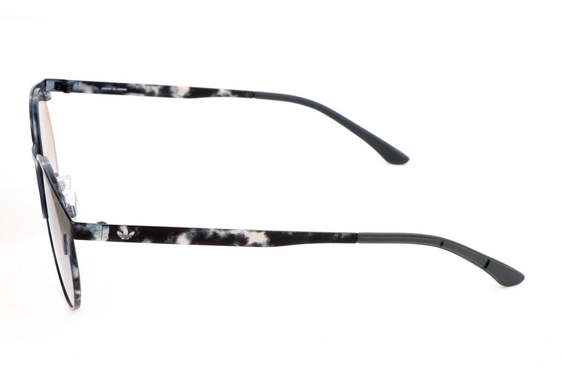 BLACK variant third image