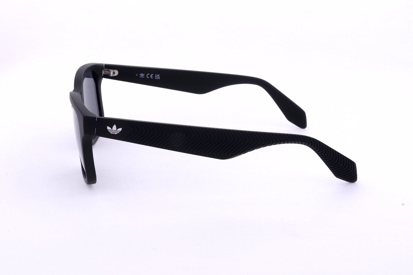 MATTE BLACK variant third image