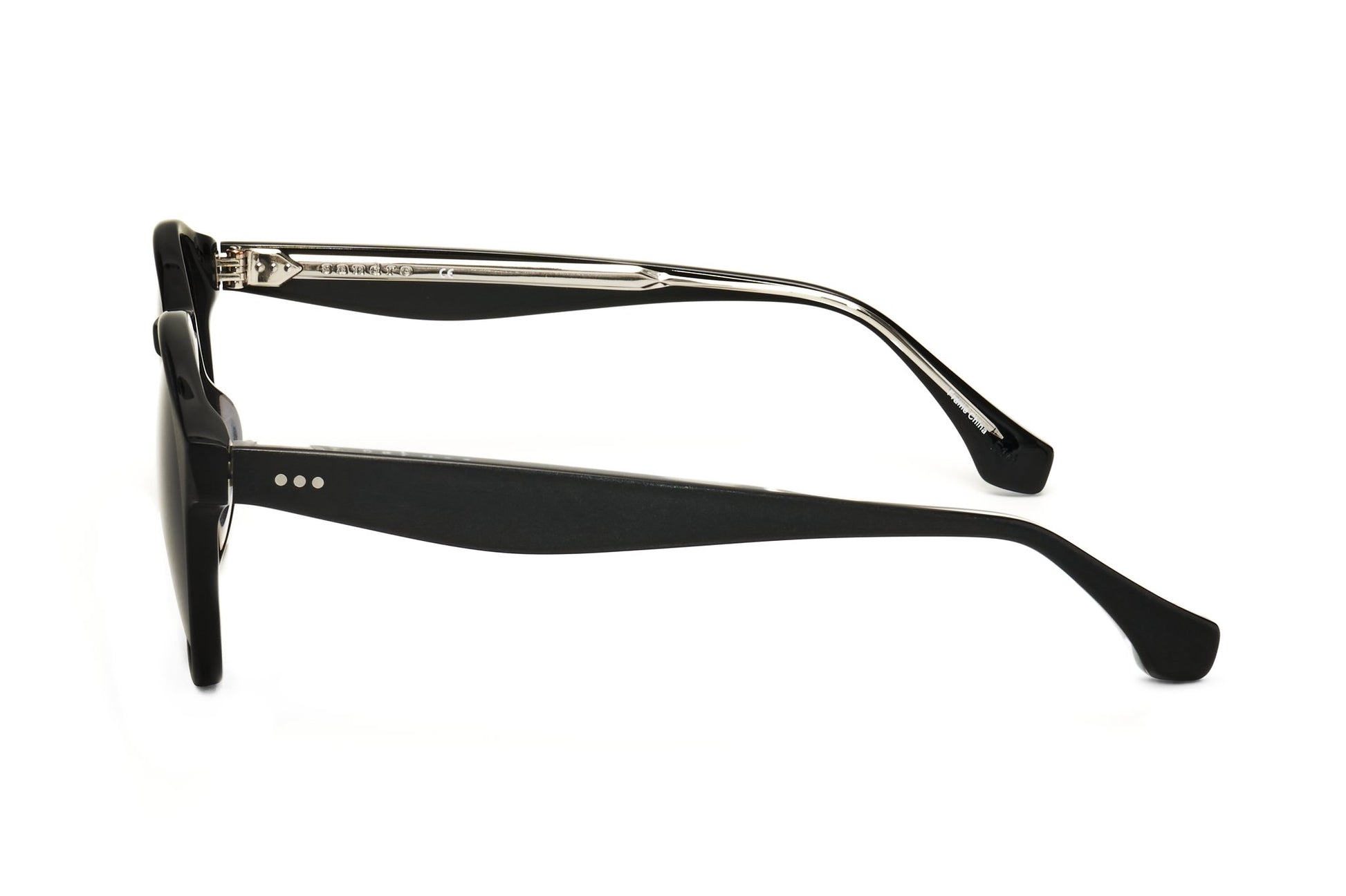 BLACK variant third image