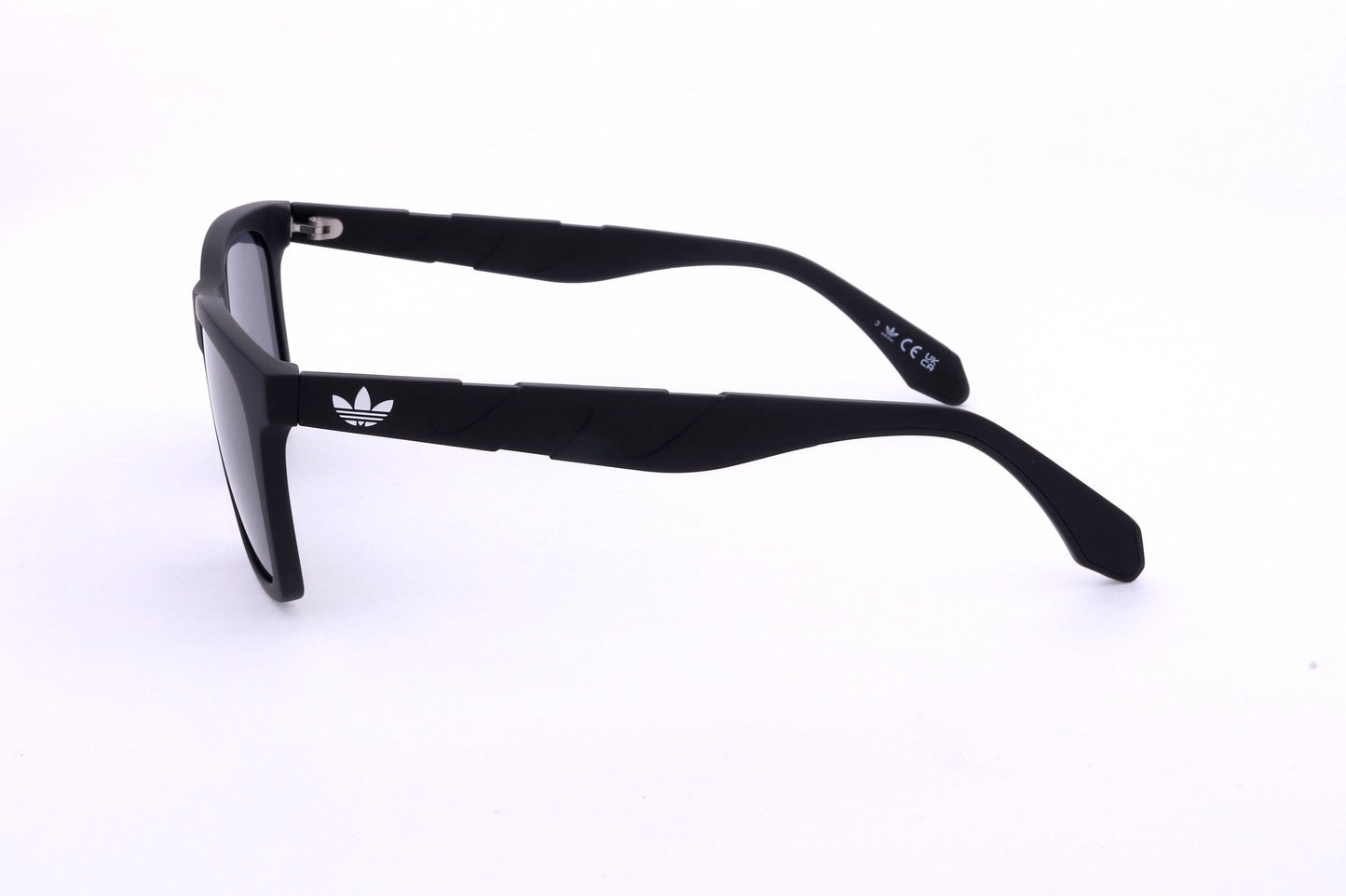 MATTE BLACK variant third image