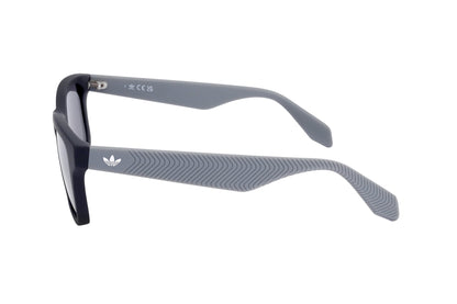 BLACK variant third image