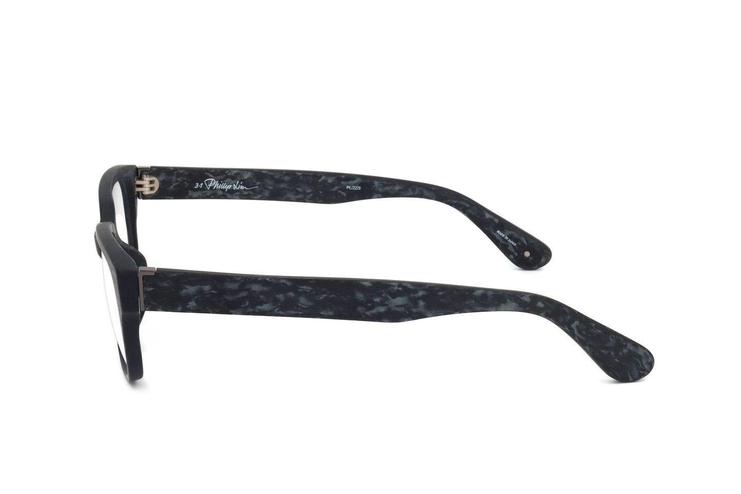 BLUE variant third image